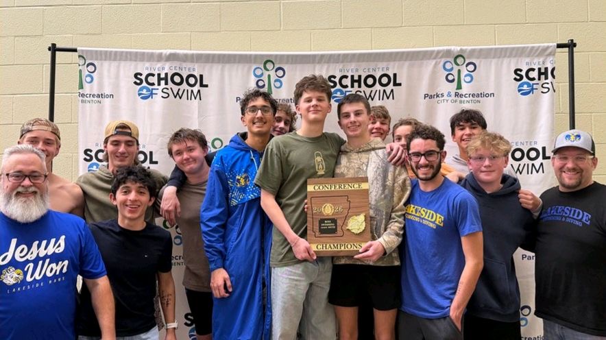 Lakeside High School's Swim Team Wins Despite Setbacks